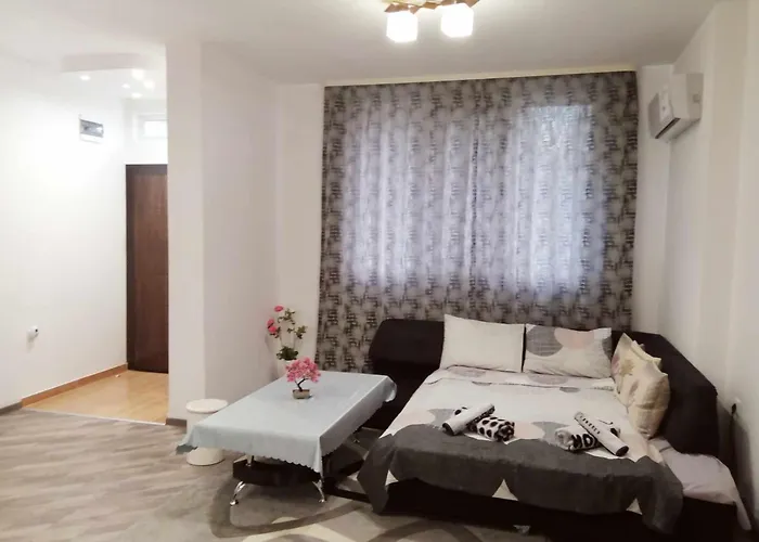 Apartament запад